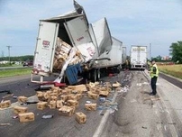 trucklading-3.jpg